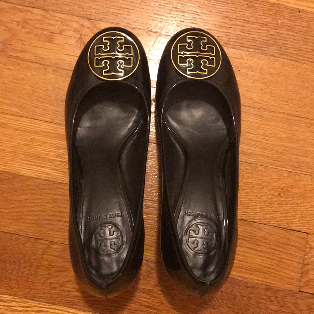 Tory Burch SZ 8 Black Patent Amy Pump